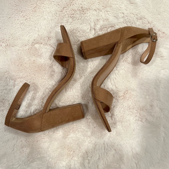Blush Ankle Strap Block Heel Pumps - Picture 1 of 3